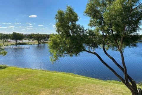 Appartement à louer à Miramar, Floride: 1 chambre, 65.03 m2 № 2046377 - photo 14
