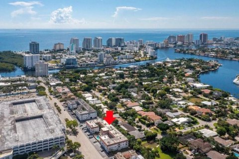 Copropriété à louer à Fort Lauderdale, Floride: 2 chambres, 112.32 m2 № 2153187 - photo 16