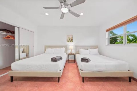 Copropriété à louer à Fort Lauderdale, Floride: 2 chambres, 112.32 m2 № 2153187 - photo 4