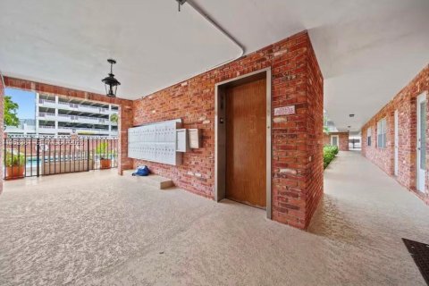Copropriété à louer à Fort Lauderdale, Floride: 2 chambres, 112.32 m2 № 2153187 - photo 15