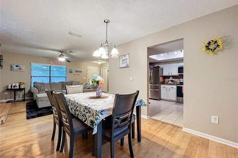 Casa en venta en Chuluota, Florida, 3 dormitorios, 123 m2 № 1834775 - foto 10