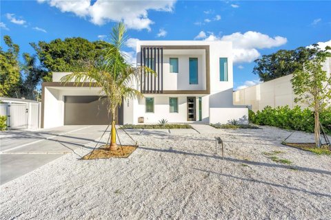Casa en Sarasota, Florida 5 dormitorios, 314.57 m2 № 2113304