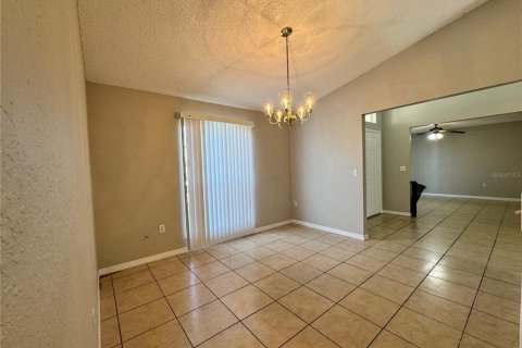 Casa en venta en Lake Wales, Florida, 3 dormitorios, 175.31 m2 № 1771355 - foto 8