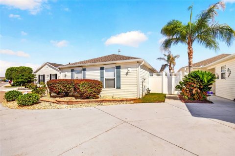Casa en venta en The Villages, Florida, 3 dormitorios, 129.78 m2 № 2220692 - foto 2