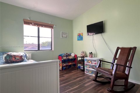 Condo in Cutler Bay, Florida, 2 bedrooms  № 1699654 - photo 14