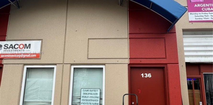 Immobilier commercial à Miami, Floride № 1868429