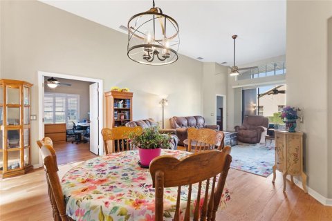 House in Davenport, Florida 2 bedrooms, 166.48 sq.m. № 1113321 - photo 3