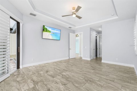 Casa en venta en Port Charlotte, Florida, 3 dormitorios, 191.01 m2 № 1916207 - foto 24