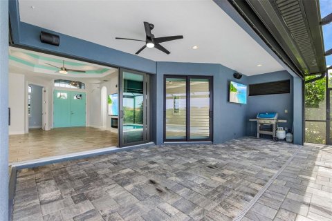 Casa en venta en Port Charlotte, Florida, 3 dormitorios, 191.01 m2 № 1916207 - foto 28