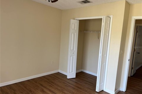 Townhouse in Kissimmee, Florida 3 bedrooms, 119.94 sq.m. № 1781072 - photo 2