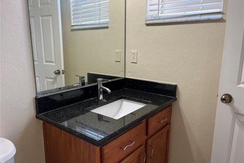 Townhouse in Kissimmee, Florida 3 bedrooms, 119.94 sq.m. № 1781072 - photo 3