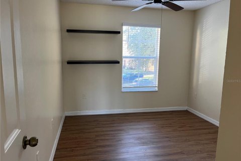 Townhouse in Kissimmee, Florida 3 bedrooms, 119.94 sq.m. № 1781072 - photo 13