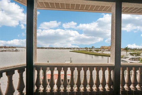 Villa ou maison à vendre à Palmetto, Floride: 4 chambres, 443.61 m2 № 1591367 - photo 21