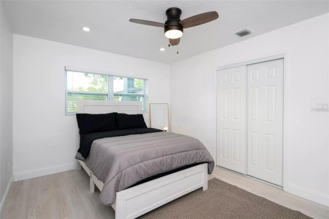 Casa en alquiler en Winter Park, Florida, 3 dormitorios, 195.28 m2 № 1797955 - foto 2