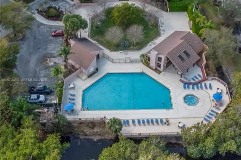 Villa ou maison à vendre à Plantation, Floride: 2 chambres, 105.72 m2 № 2038310 - photo 23