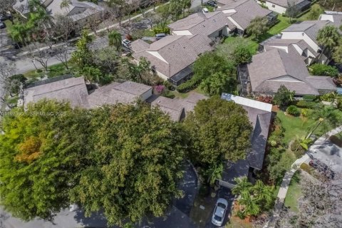 Villa ou maison à vendre à Plantation, Floride: 2 chambres, 105.72 m2 № 2038310 - photo 24