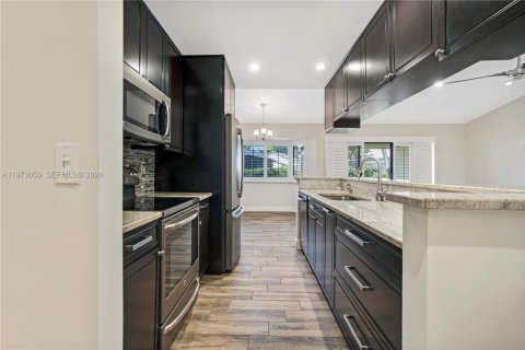 Villa ou maison à vendre à Plantation, Floride: 2 chambres, 105.72 m2 № 2038310 - photo 10