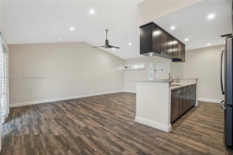 Villa ou maison à vendre à Plantation, Floride: 2 chambres, 105.72 m2 № 2038310 - photo 19