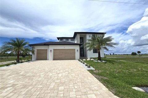 Villa ou maison à vendre à Placida, Floride: 3 chambres, 196.77 m2 № 1900323 - photo 2