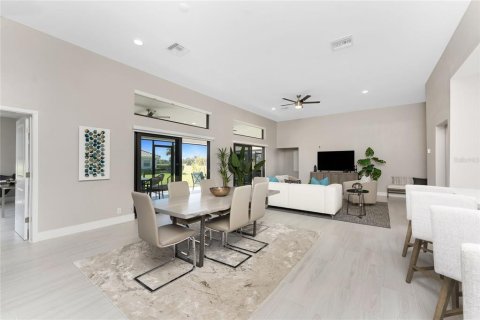 House in Punta Gorda, Florida 4 bedrooms, 218.41 sq.m. № 1851151 - photo 4
