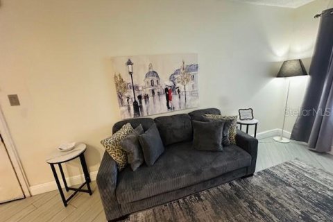 Condo in Kissimmee, Florida, 1 bedroom  № 1821095 - photo 5