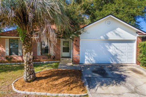 House in Jacksonville, Florida 3 bedrooms, 144.28 sq.m. № 818005 - photo 1