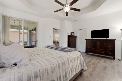 Villa ou maison à vendre à North Port, Floride: 3 chambres, 178.84 m2 № 2304430 - photo 21