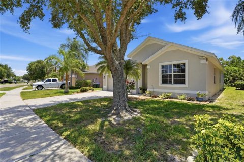 Villa ou maison à vendre à North Port, Floride: 3 chambres, 178.84 m2 № 2304430 - photo 3