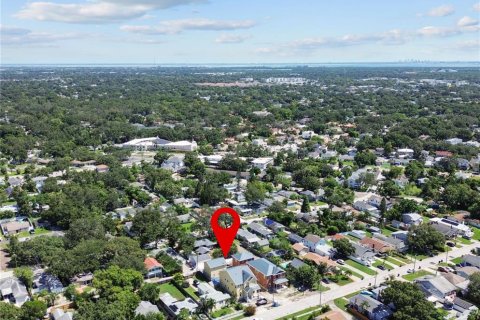Casa en venta en Saint Petersburg, Florida, 6 dormitorios, 319.86 m2 № 1909226 - foto 24
