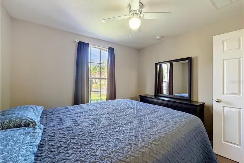 House in LAKE WILSON RESERVE in Davenport, Florida 4 bedrooms, 183.76 sq.m. № 2104705 - photo 21