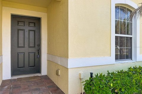 House in LAKE WILSON RESERVE in Davenport, Florida 4 bedrooms, 183.76 sq.m. № 2104705 - photo 5
