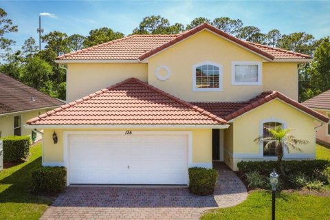House in LAKE WILSON RESERVE in Davenport, Florida 4 bedrooms, 183.76 sq.m. № 2104705 - photo 2