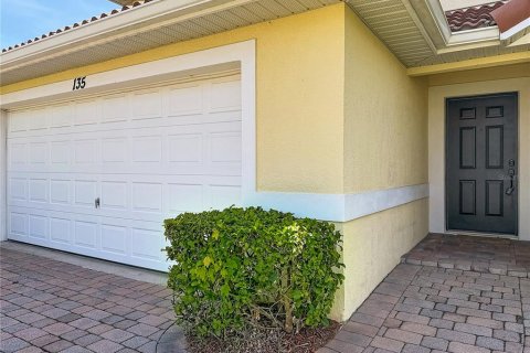 House in LAKE WILSON RESERVE in Davenport, Florida 4 bedrooms, 183.76 sq.m. № 2104705 - photo 4