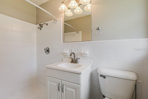 House in Zephyrhills, Florida 3 bedrooms, 118.17 sq.m. № 1893784 - photo 12