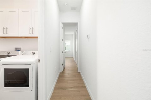 Снять в аренду виллу или дом в Лейквуд Ранч, Флорида 7 комнат, 227.15м2, № 1903914 - фото 29