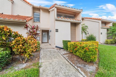 Condo in Winter Haven, Florida, 2 bedrooms  № 1422869 - photo 2