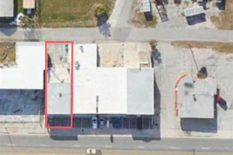 Immobilier commercial à vendre à Daytona Beach, Floride: 284.84 m2 № 2116406 - photo 2