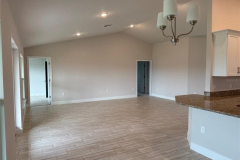 Casa en venta en Port Charlotte, Florida, 4 dormitorios, 201.51 m2 № 1376385 - foto 11