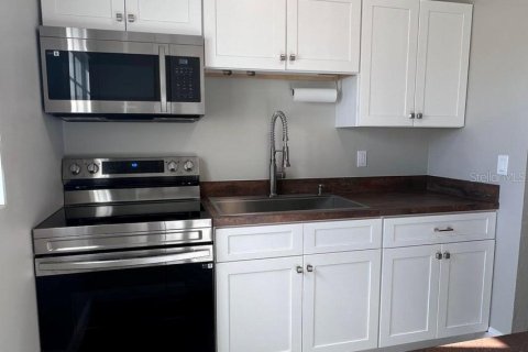 Condo in Ormond Beach, Florida, 2 bedrooms  № 1820588 - photo 11