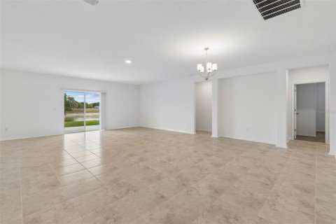 Villa ou maison à vendre à Lakeland, Floride: 4 chambres, 236.53 m2 № 2093366 - photo 16