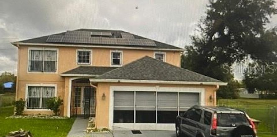 House in Kissimmee, Florida 4 bedrooms, 198.35 sq.m. № 1736439