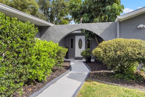Casa en venta en Hudson, Florida, 3 dormitorios, 182.83 m2 № 1907475 - foto 3