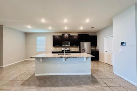 Casa en alquiler en Ocala, Florida, 4 dormitorios, 217.76 m2 № 1787771 - foto 4