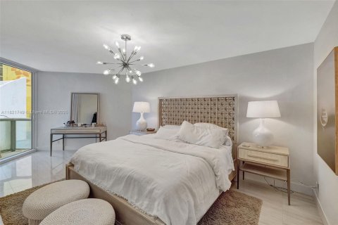 Condo in Sunny Isles Beach, Florida, 3 bedrooms  № 1936152 - photo 29