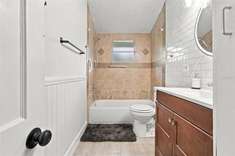 Villa ou maison à vendre à Bradenton, Floride: 3 chambres, 105.54 m2 № 2425846 - photo 30
