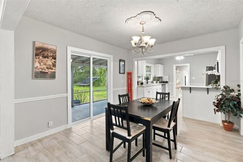 Villa ou maison à vendre à Bradenton, Floride: 3 chambres, 105.54 m2 № 2425846 - photo 19