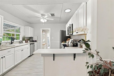 Villa ou maison à vendre à Bradenton, Floride: 3 chambres, 105.54 m2 № 2425846 - photo 20