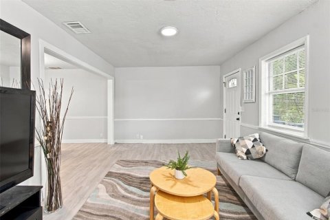 Villa ou maison à vendre à Bradenton, Floride: 3 chambres, 105.54 m2 № 2425846 - photo 14