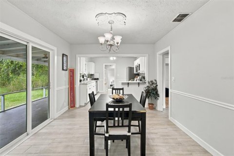 Villa ou maison à vendre à Bradenton, Floride: 3 chambres, 105.54 m2 № 2425846 - photo 18