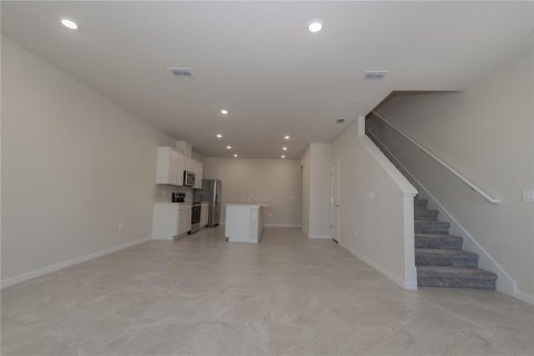 Adosado en alquiler en Kissimmee, Florida, 3 dormitorios, 143.81 m2 № 2113850 - foto 14